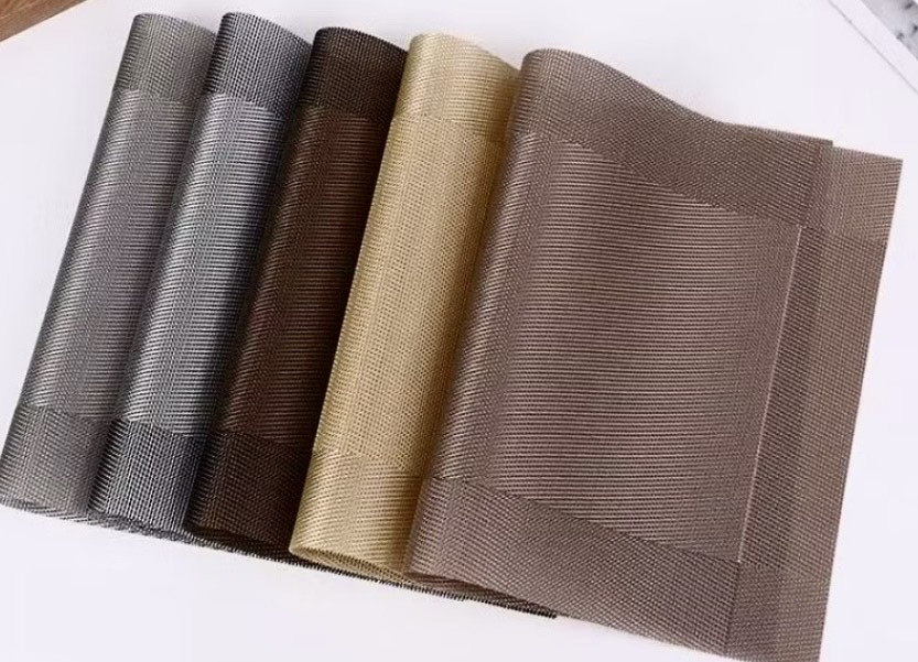 Jogo de sousplat (sugestão por crochê, liso, americano redondo ou retangular